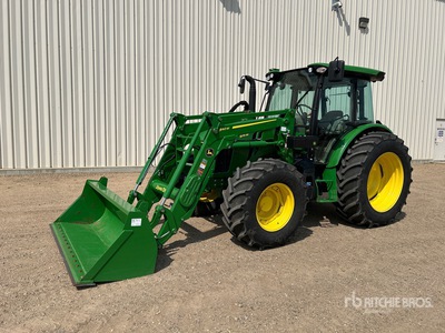 John Deere 5115M 4WD Tracteur agricole utilitaire