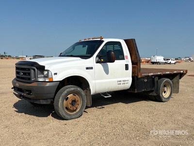 2004 Ford F-550 XL 4x4 平台トラック
