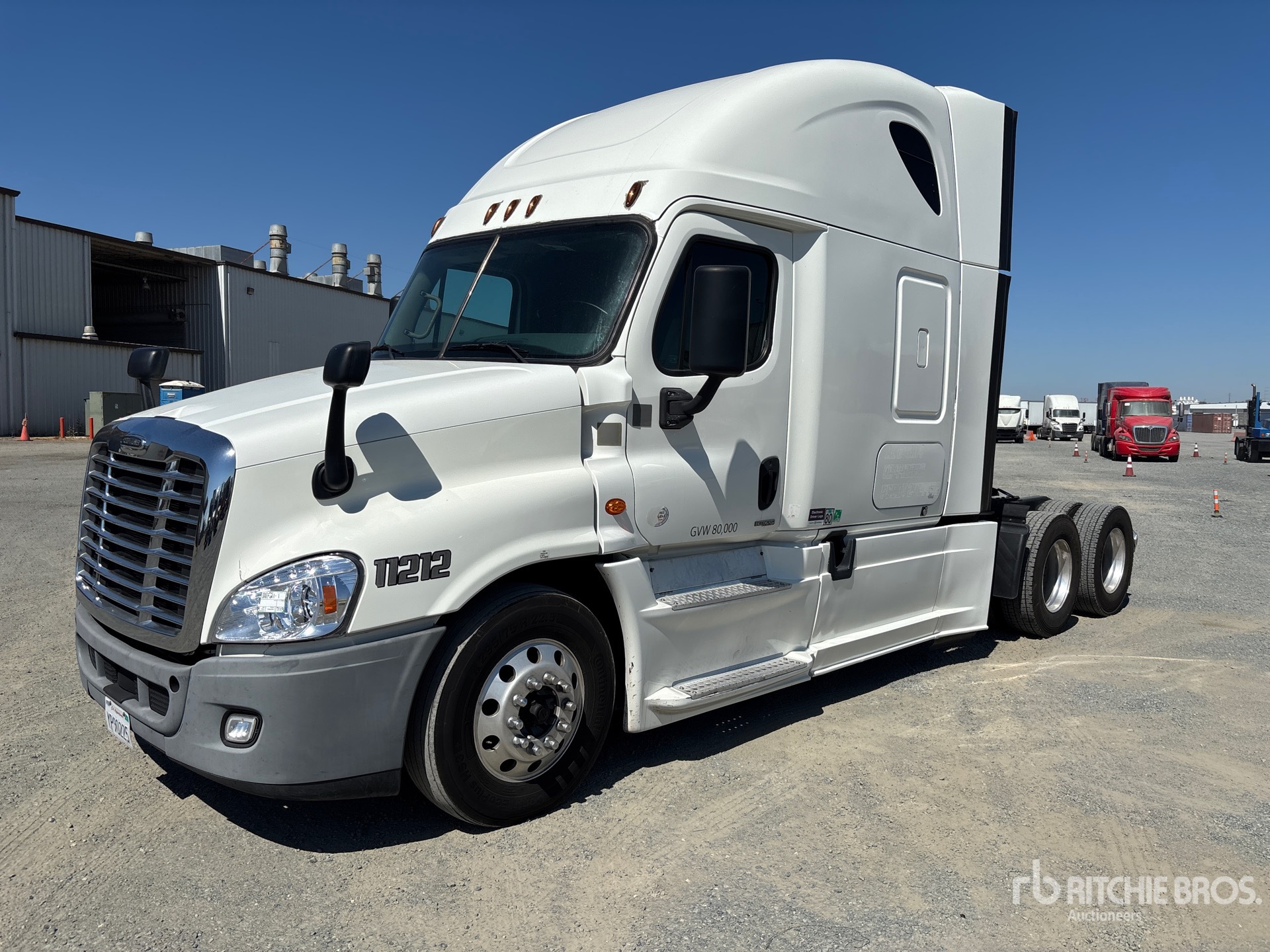 2017 Freightliner Cascadia 125 6x4 T/A Sleeper Truck Tractor