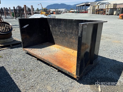 8 ft x 4 ft Waste Bin