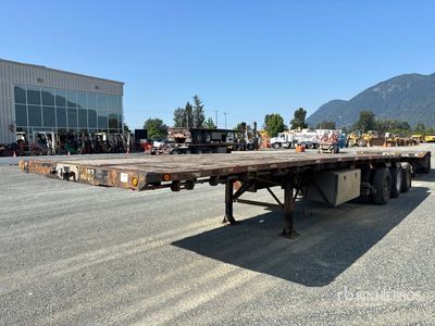 2009 Thruway 32 ft Tri/A Super B-Train Lead Flatbed Trailer