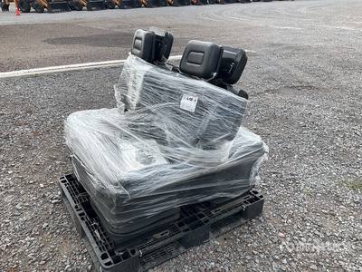 Quantity of (4) 2023 TB355 Asientos para Operador (Sin Usar) / Operator Seats (Unused)