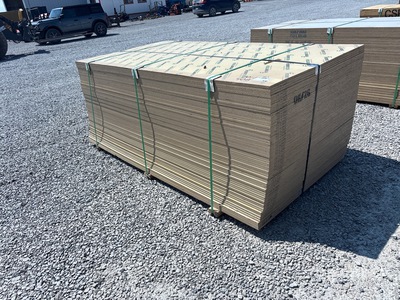 Quantity of (69) 1/2" 4x7'11 ¼" HDO G2S With Smooth Overlay 2 Sides Douglas Fir 5 Ply No Stamp Formply Sklejka (Unused)