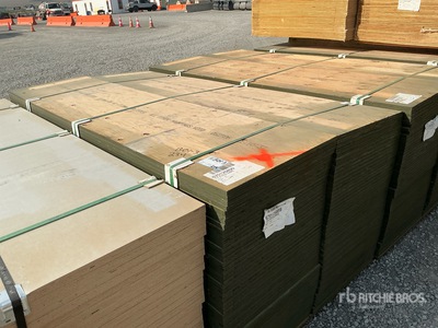 Quantity of (100) 3/4" 2x8 MDO G1S With Smooth Overlay 1 Side Douglas Fir 7 Ply No Stamp Formply Plywood (Unused)