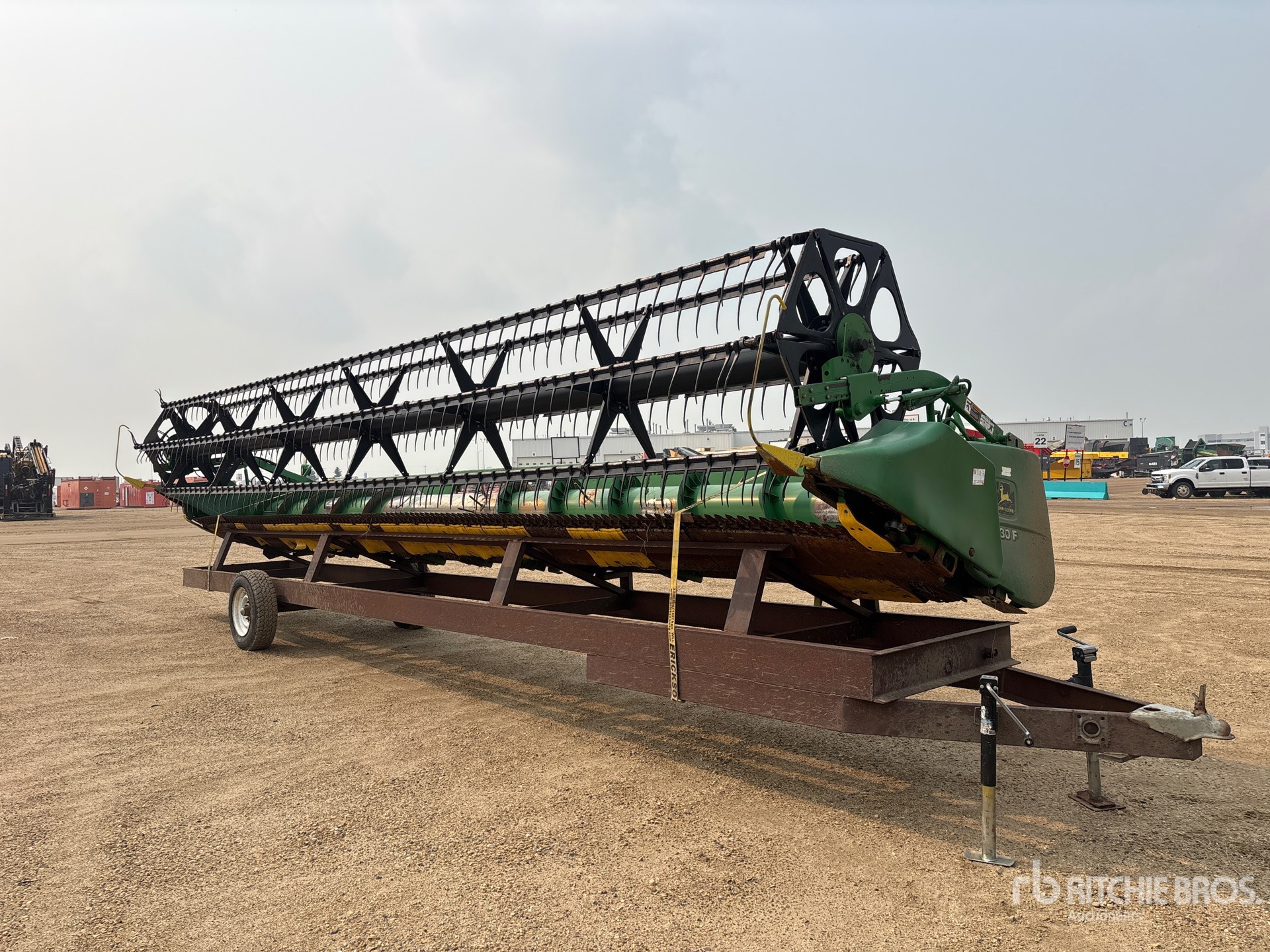 2000 John Deere 930F 30 ft Flex Combine Header