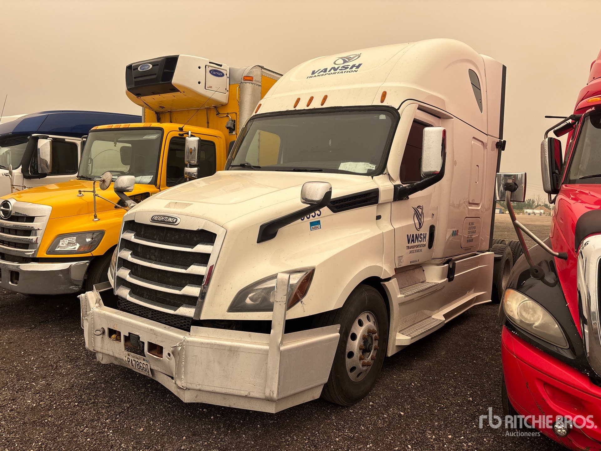 2022 Freightliner Cascadia 126 6x4 T/A Sleeper Truck Tractor (Inoperable)