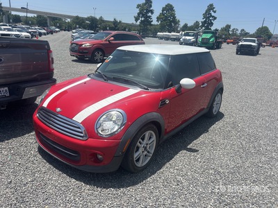 2013 Mini Cooper Automobile