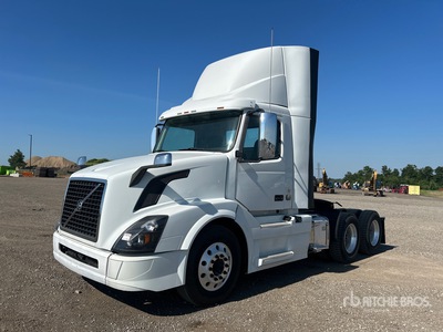 2018 Volvo VNL 6x4 Day Cab Prime Mover
