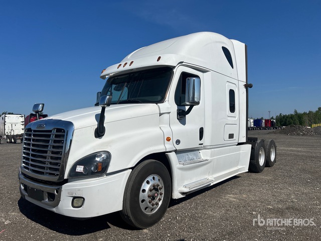 1FUJGLDR0HLJF6421 Freightliner Cascadia 125 Photo 1