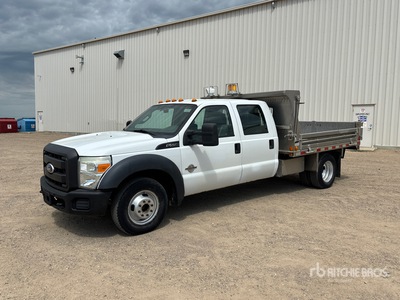 2011 Ford F-350 XL 4x2 Crew Cab شاحنة نقل بضاعة مفتوحة