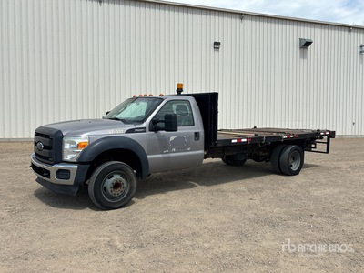2014 Ford F-550 XL 4x2 Flatbed Truck