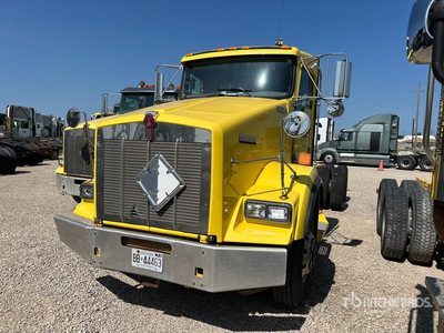 2010 Kenworth T800 6x4 Cab and Chassis