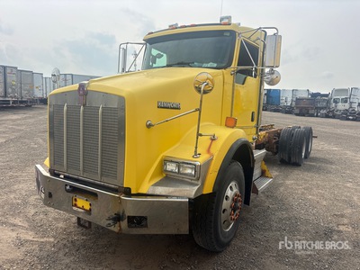 2010 Kenworth T800 6x4 Cab and Chassis (Inoperable)
