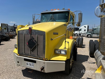 2010 Kenworth T800 6x4 Cab and Chassis