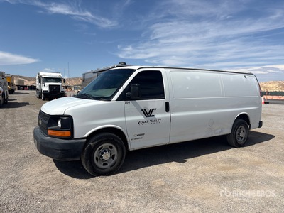 2003 Chevrolet Express Cargo Van