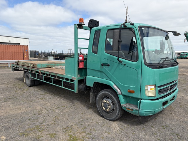2010 Mitsubishi FK600 4x2 Table Top Truck