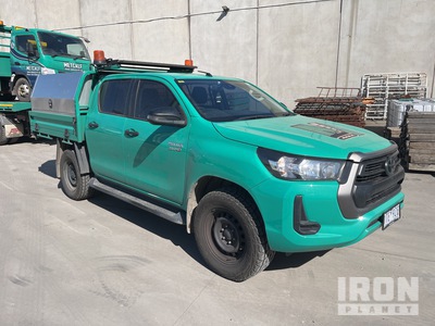 2021 Toyota Hilux SR 4x4 Dual Cab Pickup