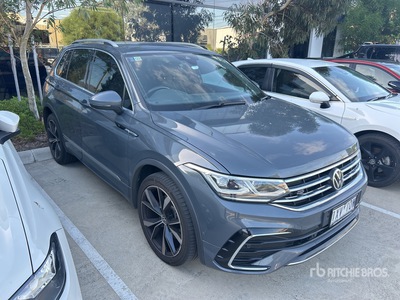 2023 Volkswagen Tiguan 2WD SUV