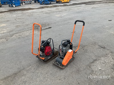 Quantity of (2) 2019 Belle LC3251 Vibratory Plate Compactor
