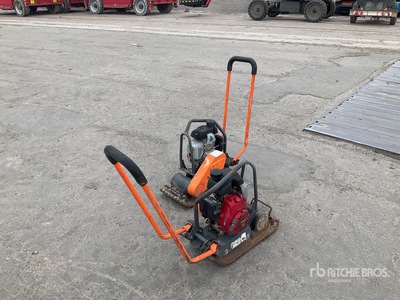 Quantity of (2) Belle LC3251 Vibratory Plate Compactor