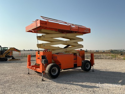 2017 JLG 4394 RT 4x4 Diesel Ascenseur à ciseaux