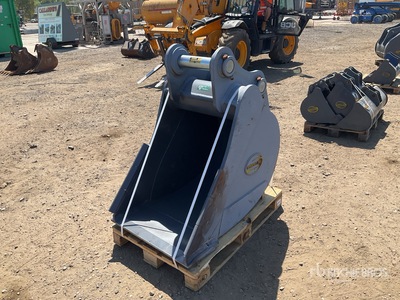Strickland 750 mm Trench エクスカベーター用バケット - Fits HITACHI ZX210 (Unused)