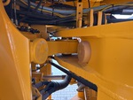 Chassis with Clavijas centrales de articulación