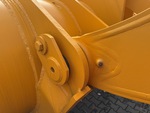 Chassis with Clavijas del cangilón al brazo elevador