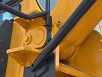 Chassis with Clavijas del chasis al brazo elevador
