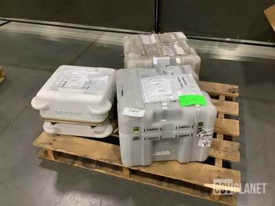 (3) Storage Cases