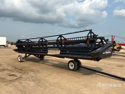 2009 MacDon D60 30 ft Draper Schwaderschneidwerk