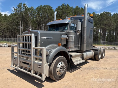 2015 Kenworth W900 6x4 Sleeper Prime Mover