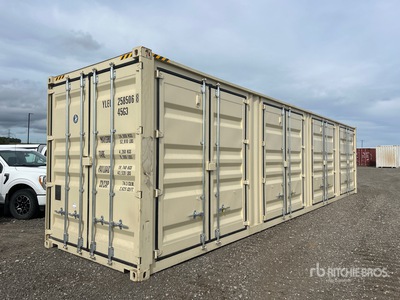 2026 40 ft High Cube Multi-Door Storage Container