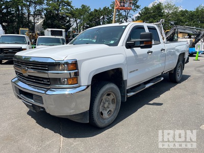 2016 Chevrolet Silverado 2500 4x4 Crew Cab Pick-up