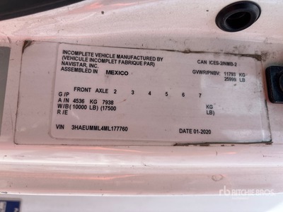 2021 International MV607 Furgonetka