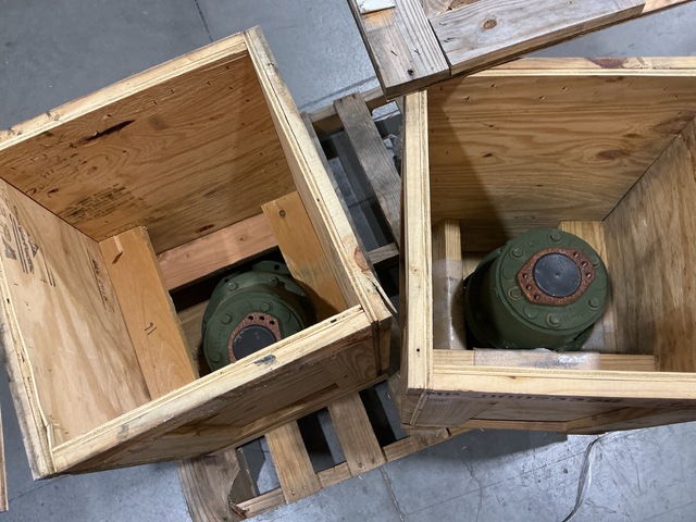 (2) Kalmar RT Center 9227530011 Gear Clusters