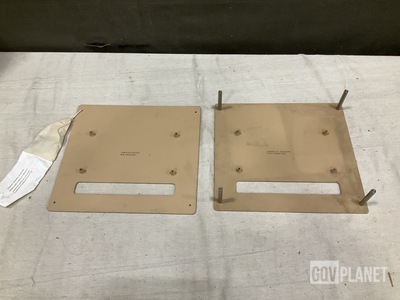 (17) A1-39259D Mounting Brackets