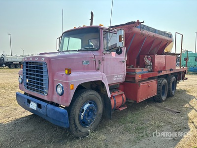 1977 Ford 8000 6x4 Mud Jacking Truck