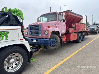 1977 Ford 8000 Mud Jacking Truck