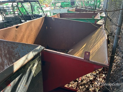 Self-Dumping Hopper