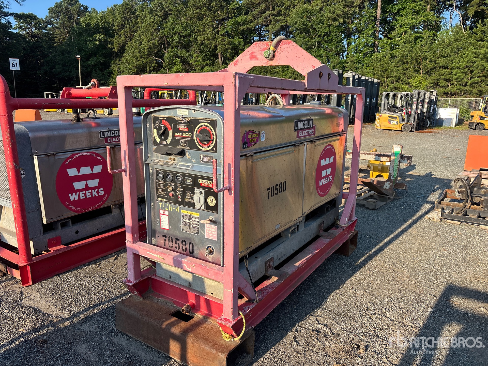 Lincoln SAE-500 500 A Skid-Mounted Multi-Process Engine Driven Welder