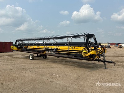 2012 New Holland HB36 36 ft Draper Windrower Header