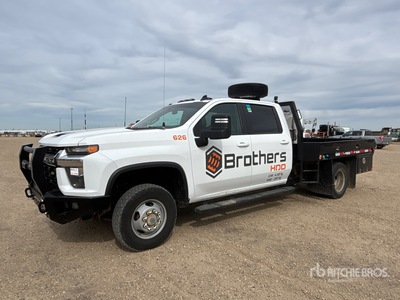 2023 Chevrolet Silverado 3500HD 4x4 Crew Cab Camión Caja Abierta