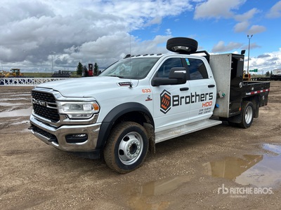 2024 Ram 5500 4x4 Crew Cab Ciężarówka z płaską platformą