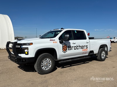 2026 Chevrolet Silverado 3500HD LT 4x4 Crew Cab Pickup