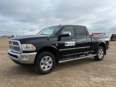 2015 Ram 3500 Limited 4x4 Crew Cab Ute