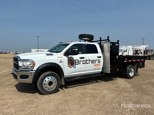 Flatbed Trucks