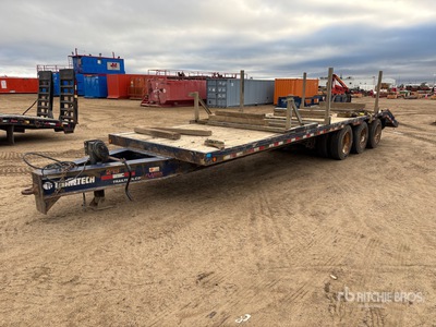 2012 Trailtech 33 ft Tri/A Equipment Trailer