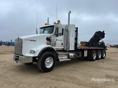 2014 Hiab 211EP-5 HIDUO 6900 kg Knuckle Boom on 2015 Kenworth T800 8x6 Sleeper Boom Truck
