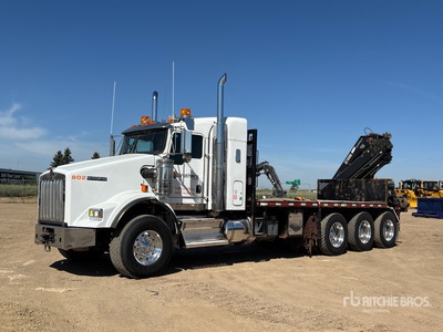 2014 Hiab 211EP-5 HIDUO 6900 kg Knuckle Boom on 2015 Kenworth T800 8x6 Sleeper Boom Truck